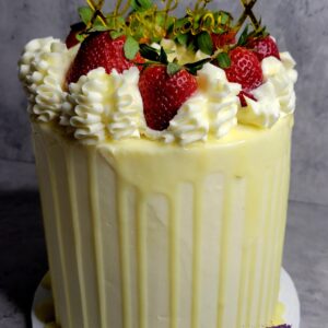 Frosted White- 6 inch with 1/2 dozen cookies